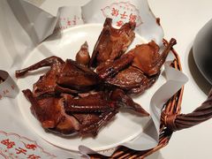 -鸽子侯·家宴·平价海鲜(绿地店)