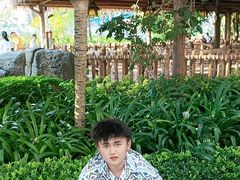 -七彩云南欢乐世界