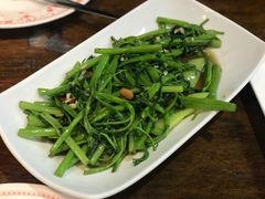 -Dang restaurant (patong phuket)