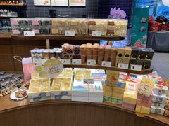 零售区-荷家面包生日蛋糕(大渡口万达广场店)