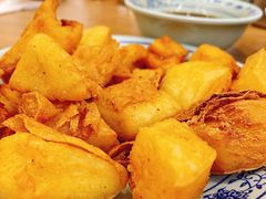 老北京炸咯吱-门框胡同百年卤煮(新街口店)