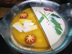-湊湊火锅·茶憩(上海合生汇店)