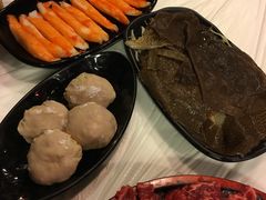 -鲜入围煮花胶鸡海鲜火锅