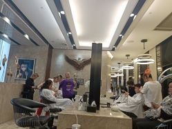 -AKOZO Beauty Salon