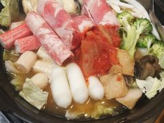 泰式火锅-About Bistro關於·泰式家庭料理