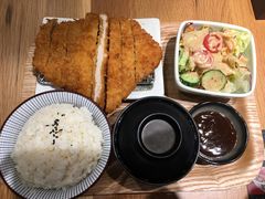 炸猪排-牛気·越光米牛肉饭(水游城店)