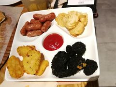 -乐凯撒披萨(东方新世界店)