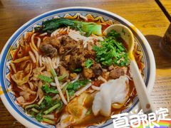 -鑫花溪牛肉米粉(文星广场店)