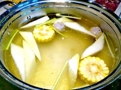 高钙牛骨原汤锅底-潮牛海记•潮汕牛肉火锅•醉鸡煲•粿条汤(通北路店)