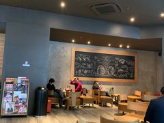 -星巴克臻选(周浦万达店)