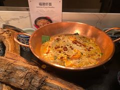 -咖啡苑自助餐厅·中国大饭店