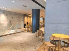 用餐区-星巴克臻选(济南恒隆店)