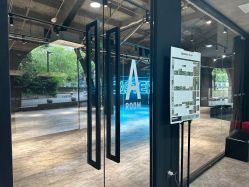 -CASTER跳舞俱乐部