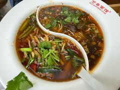 双拼鸳鸯面-万县面馆(高笋塘店)