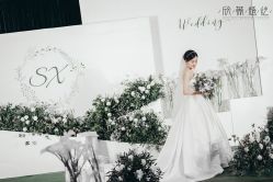 -欣薇婚纱(新源乐汇城店)