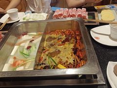 -百年川椒重庆老火锅(光谷店)