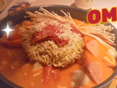 部队年糕火锅-七八冷面·延边朝鲜族美食(欢乐谷店)