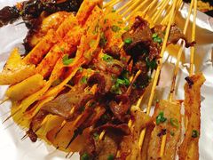 -何师烧烤Pro ·江湖川菜·小龙虾·精酿(太古里旗舰店)