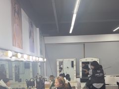 -吉田美学化妆美甲摄影培训(宁波校区)