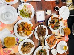 -四海一家自助餐(益田假日广场店)