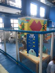 -哆啦爱梦儿童乐园(住邦城市广场店)