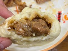排骨馅包子-张包铺(关东古巷店)
