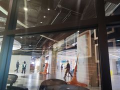 -星巴克(上海虹桥新天地二店)