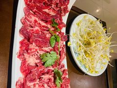 -贵府酸汤牛肉火锅·贵州老字号(飞山街店)