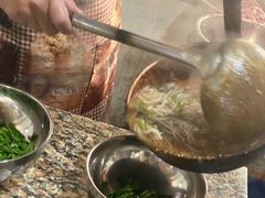 -正宗杨记普洱酸醋米线(总店)