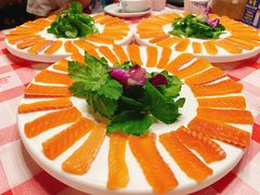 -醉美东江·三文鱼·烧鸡公