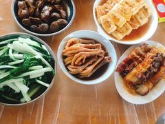 -满記土窑烧鷄波浪山莊