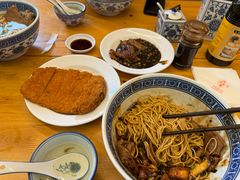 -沪西老弄堂面馆(定西路店)