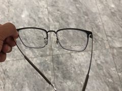 -光明眼镜·蔡司授权(徐泾店)