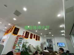 -北汽鹏龙ARCFOX极狐(国贸店)