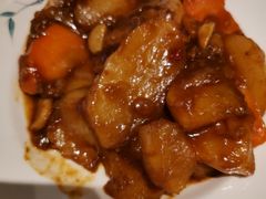 肉汁煨萝卜-小锅饭(欧亚卖场店)