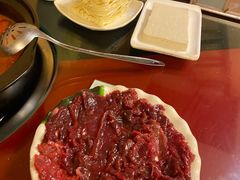 -乳仔牛牦牛汤锅 烤羊排(松潘古城店)