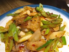 -渝信川菜 · 川味家常菜(长安店)