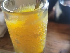 -湊湊火锅·茶憩(南京东路悦荟店)