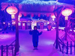 -圣名游乐城冰雪大世界