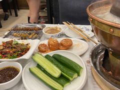 -常赢三兄弟·清真涮肉·清真炒菜(朝阳新城店)