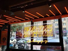 -鸣记脆皮烤鱼·海鲜烤鱼(三八广场店)