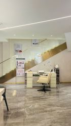 -新蝶变皮肤管理中心