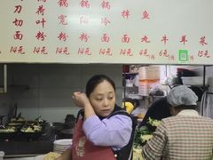 -曹宝林砂锅麻辣烫(星光路店)