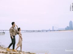 -维纳斯化妆摄影学校