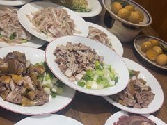 -六合居·明厨亮灶餐厅(成双大道店)