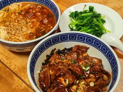-沪西老弄堂面馆(定西路店)