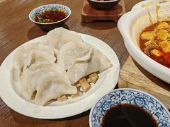-肆海小川菜酒馆Wine Bistro (青年路店)