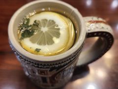薄荷蜂蜜柠檬茶-东海咖啡馆