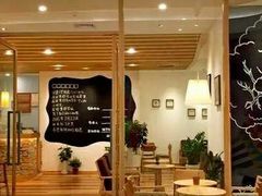 -猫的天空之城概念书店(印象城购物中心店)