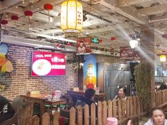 大堂-三个大叔东北烧烤·砂锅菜(西三旗店)